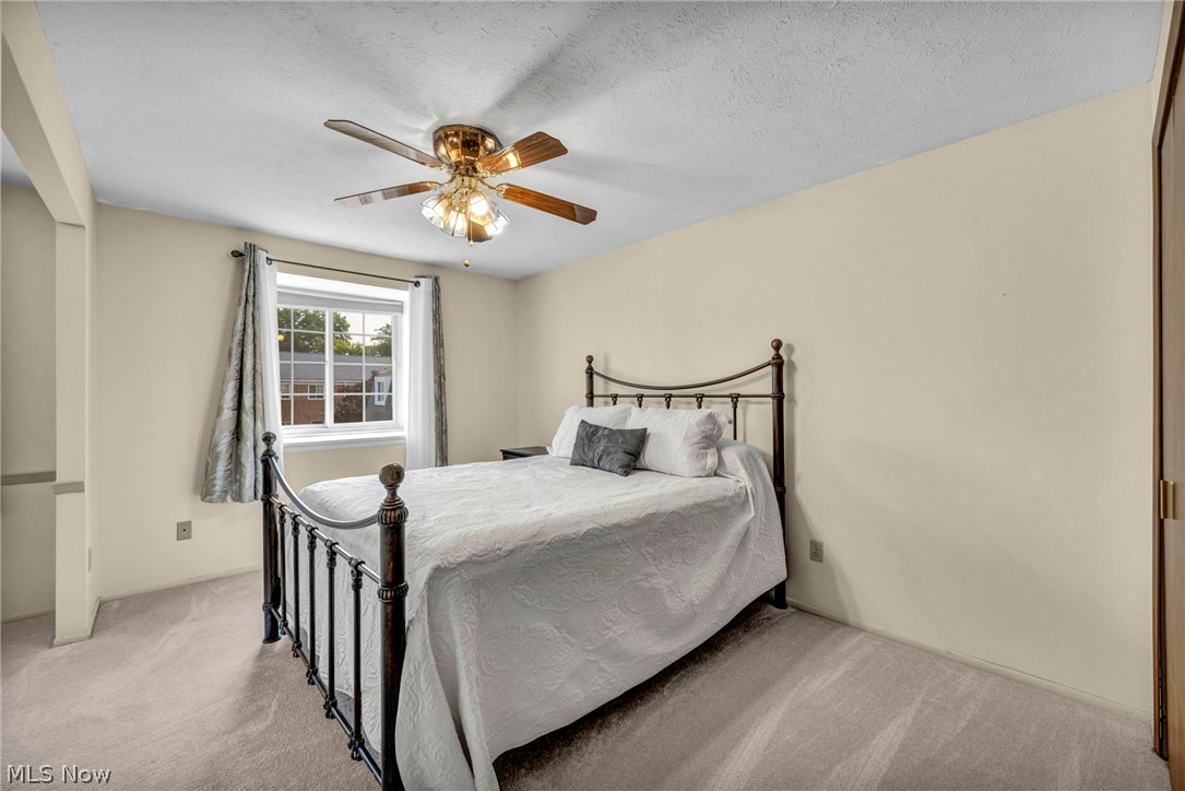 19648 Lorain Road Fairview Park OH 44126