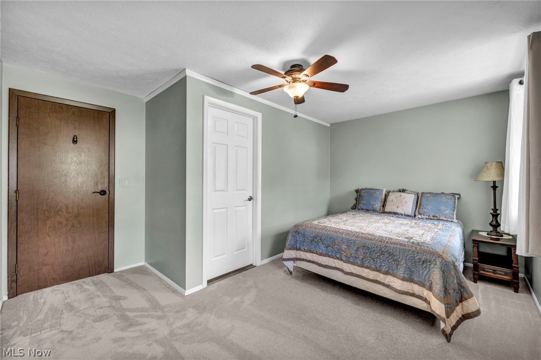 19648 Lorain Road Fairview Park OH 44126