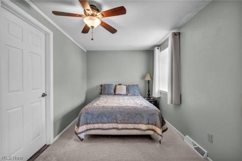 19648 Lorain Road Fairview Park OH 44126