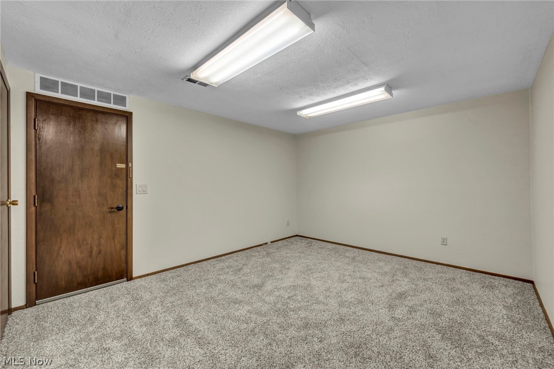 19648 Lorain Road Fairview Park OH 44126