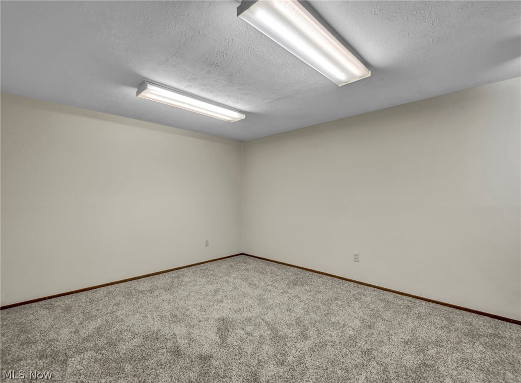 19648 Lorain Road Fairview Park OH 44126