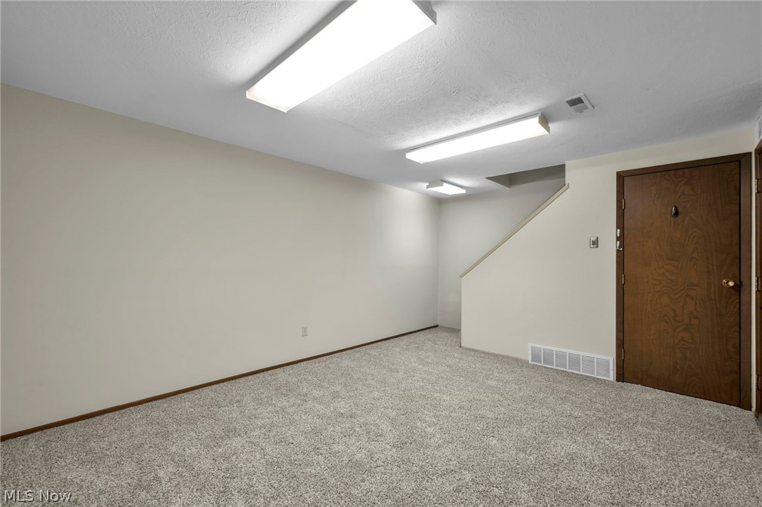 19648 Lorain Road Fairview Park OH 44126