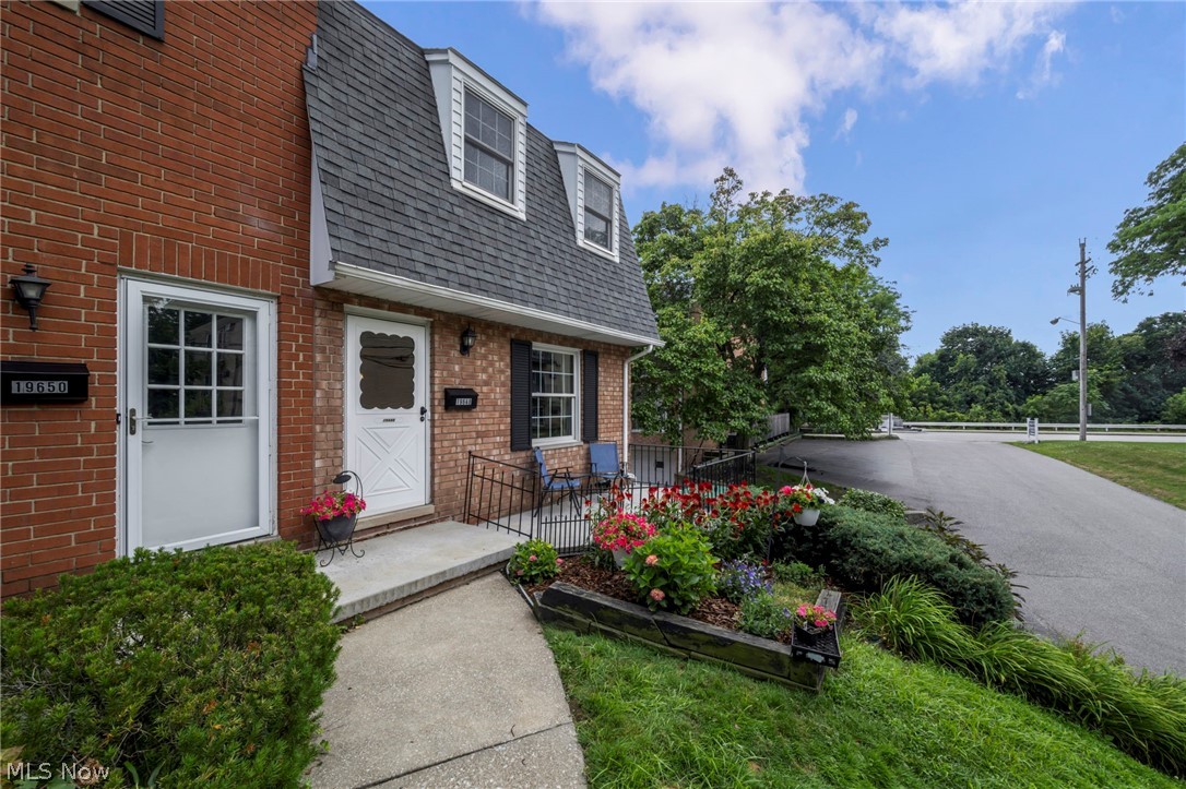 19648 Lorain Road Fairview Park OH 44126