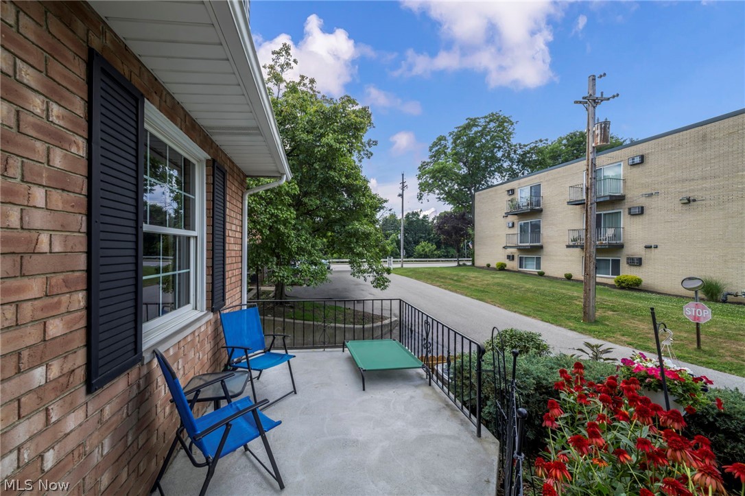 19648 Lorain Road Fairview Park OH 44126