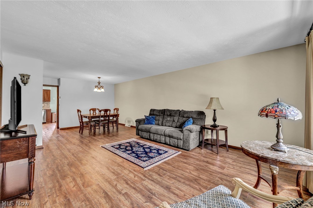19648 Lorain Road Fairview Park OH 44126