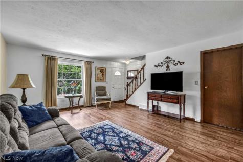 19648 Lorain Road Fairview Park OH 44126