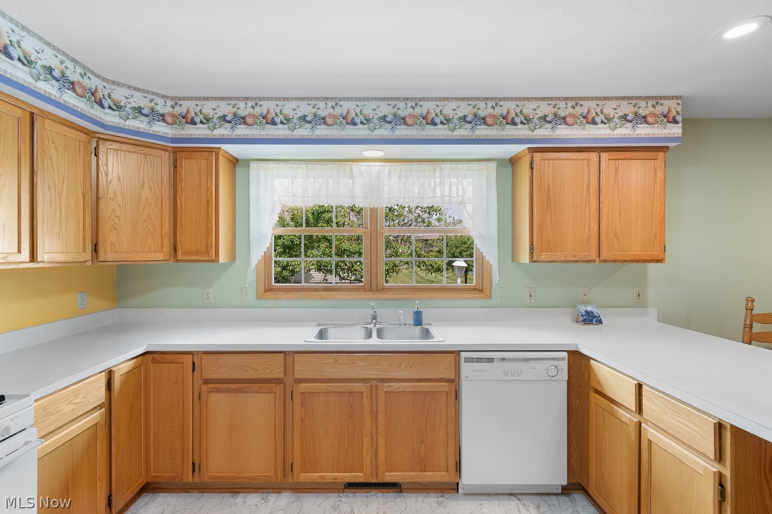 835 Cartier Drive Canal Fulton OH 44614