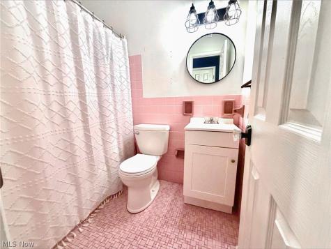 5651 Broadview Road Parma OH 44134