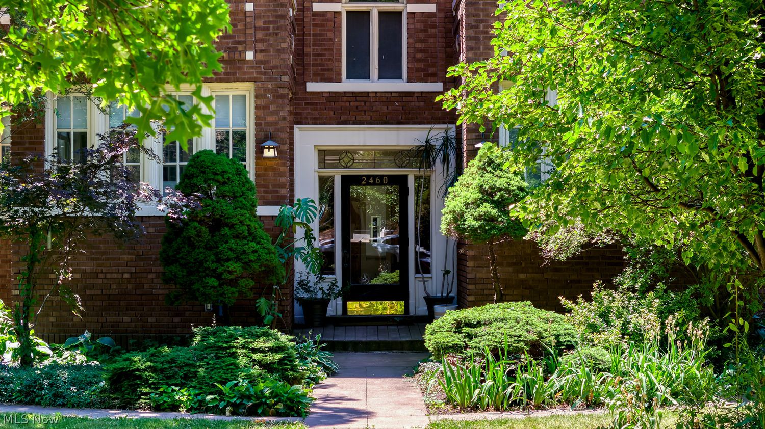 2460 Overlook Road Cleveland Heights OH 44106