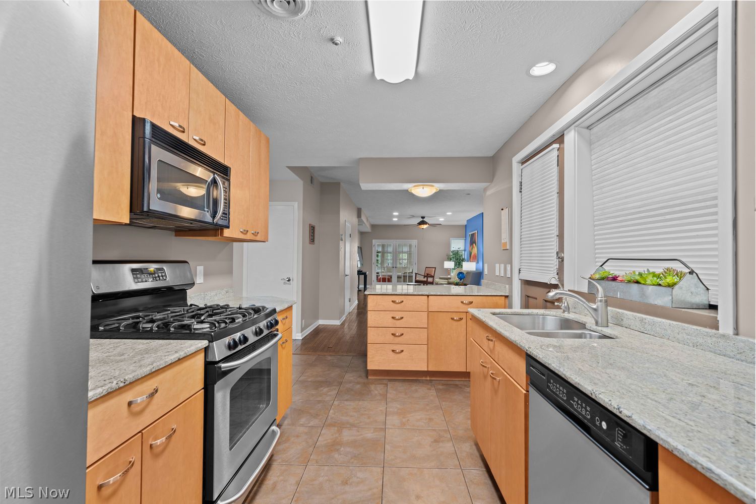 2460 Overlook Road Cleveland Heights OH 44106