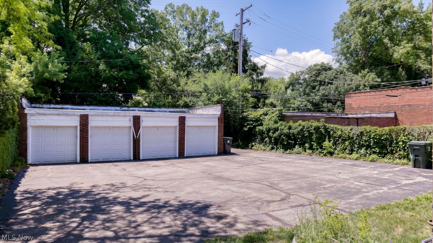 2460 Overlook Road Cleveland Heights OH 44106