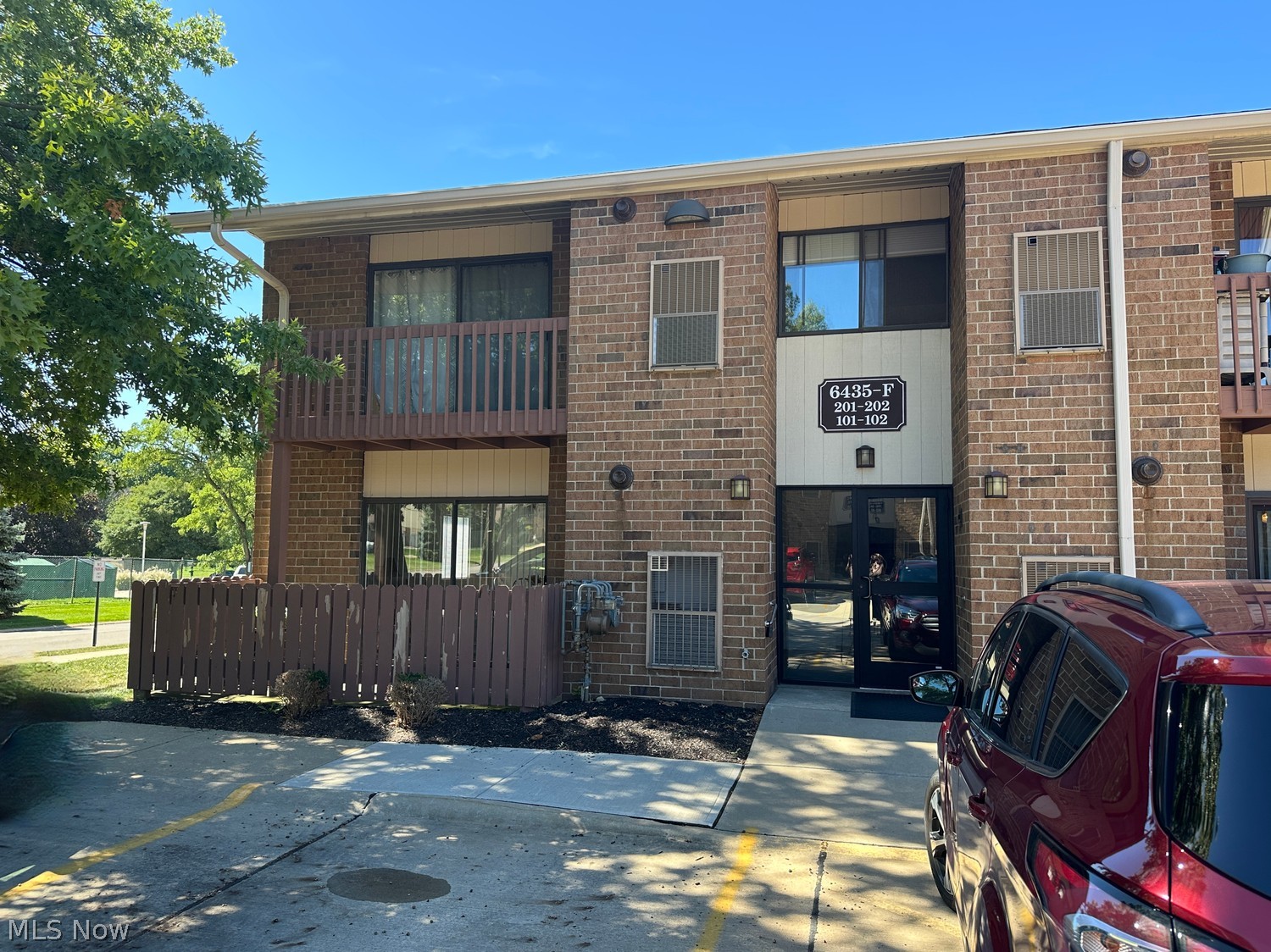 6435 Princeton Court Parma Heights OH 44130