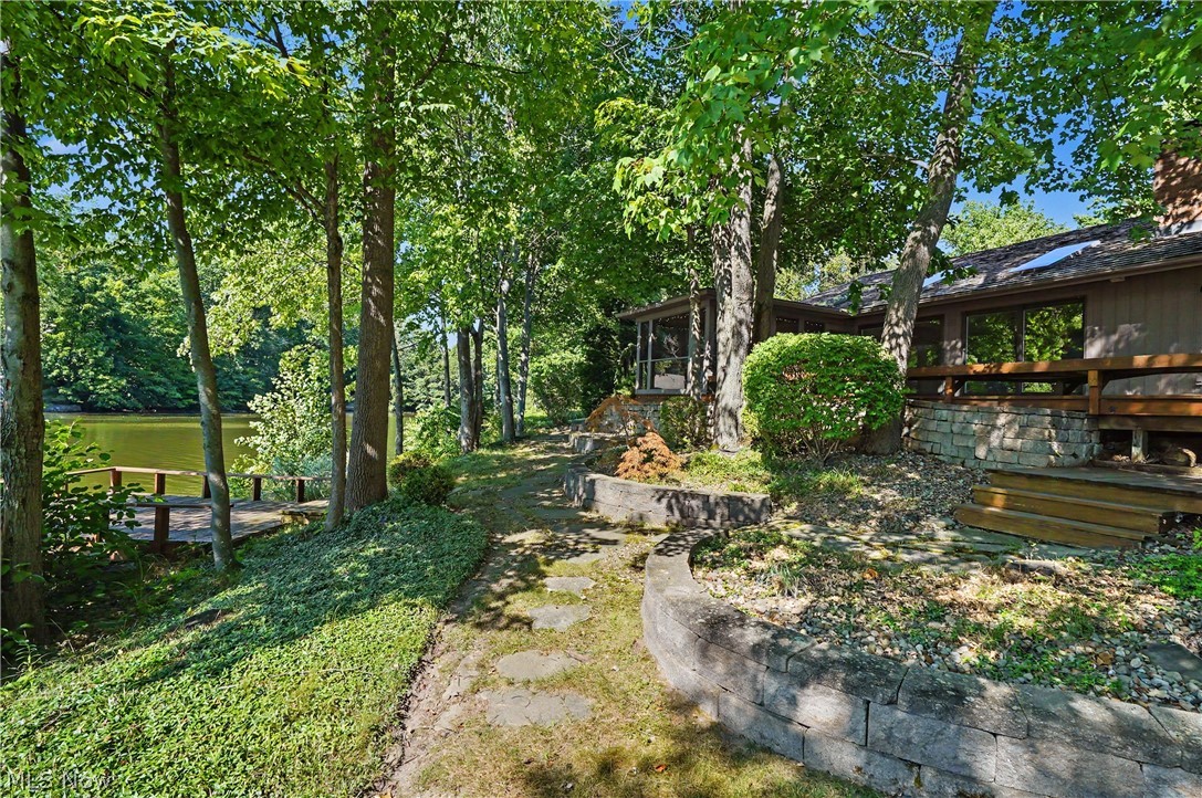 755-27 Windward Drive Aurora OH 44202