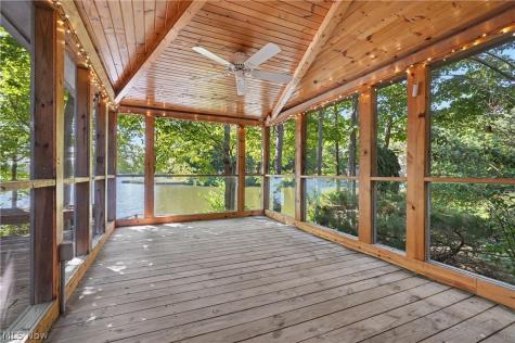 755-27 Windward Drive Aurora OH 44202