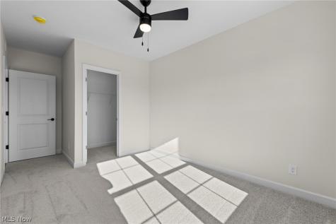 453 Harbor Lane Lorain OH 44052