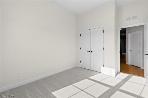 453 Harbor Lane Lorain OH 44052