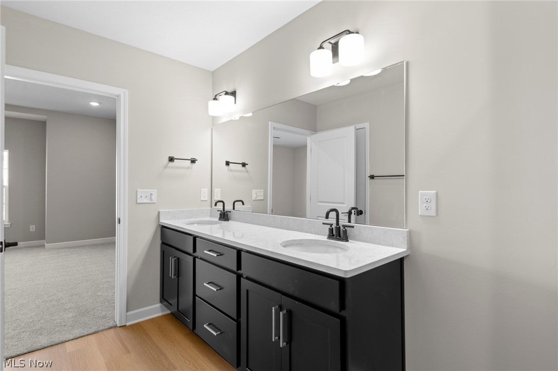 453 Harbor Lane Lorain OH 44052