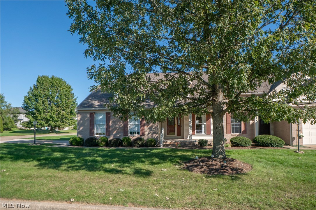 1643 Southpointe Circle NE Canton OH 44714