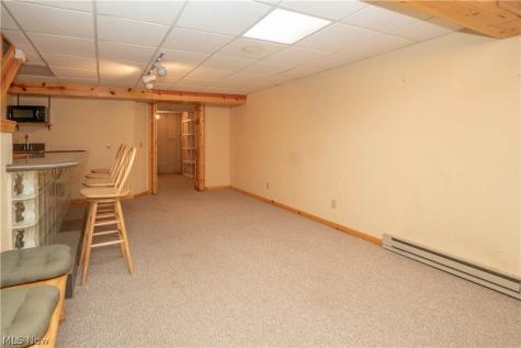 1643 Southpointe Circle NE Canton OH 44714
