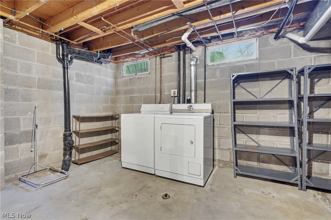 548 Continental Drive Salem OH 44460