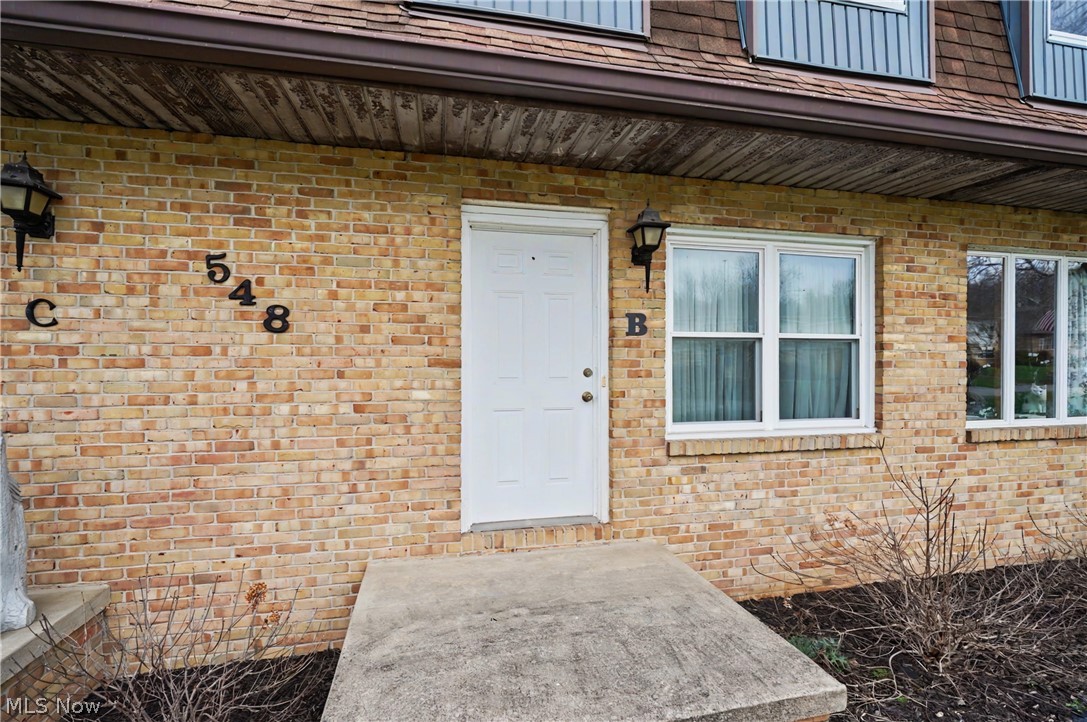 548 Continental Drive Salem OH 44460
