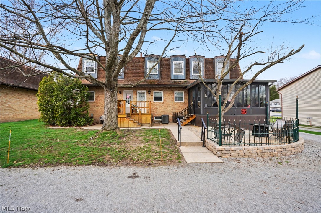 548 Continental Drive Salem OH 44460