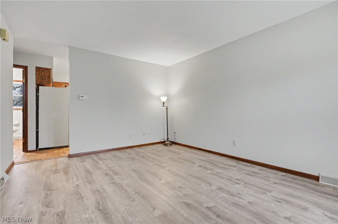 548 Continental Drive Salem OH 44460