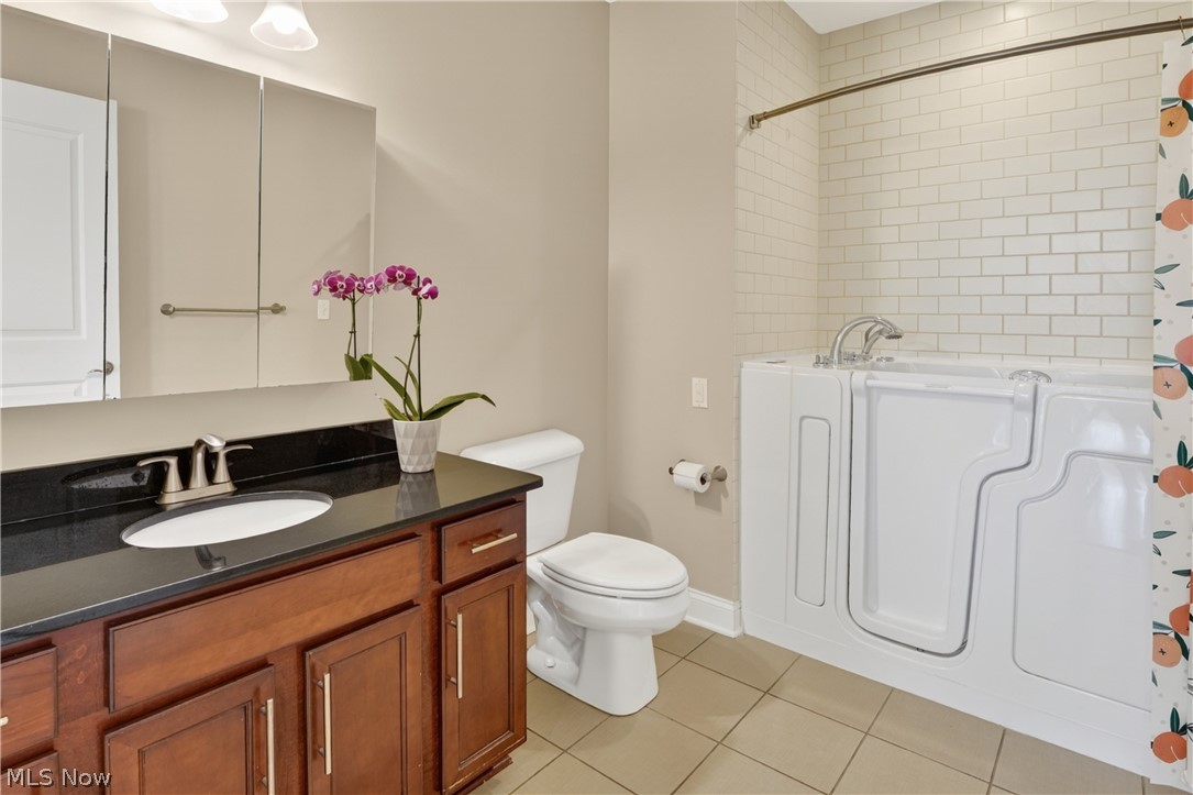 65 E College Street Oberlin OH 44074