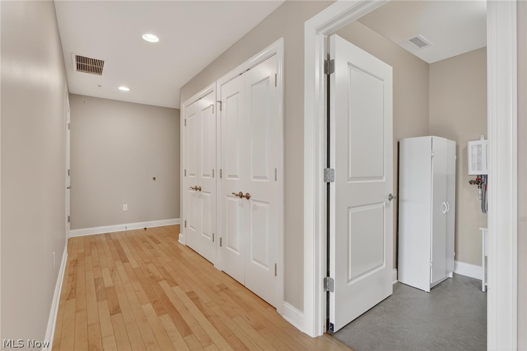 65 E College Street Oberlin OH 44074