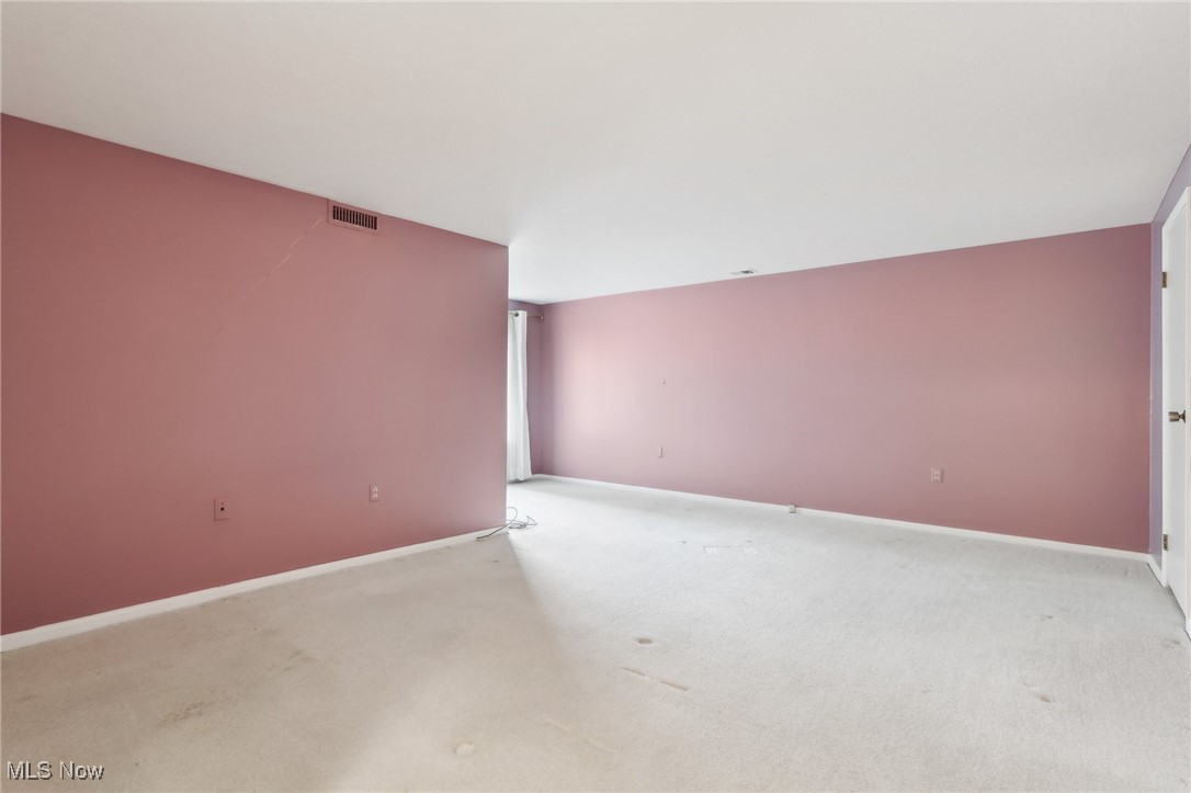 1931 King James Parkway Westlake OH 44145