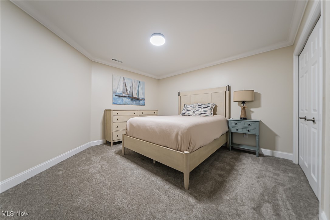 1201 Whispering Shores Vermilion OH 44089