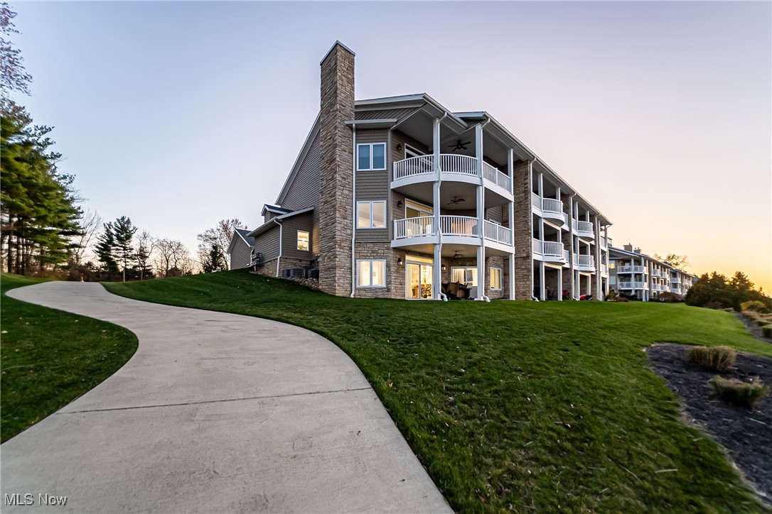 1201 Whispering Shores Vermilion OH 44089