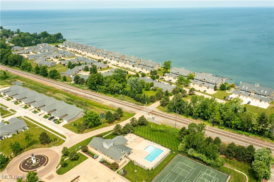 1201 Whispering Shores Vermilion OH 44089