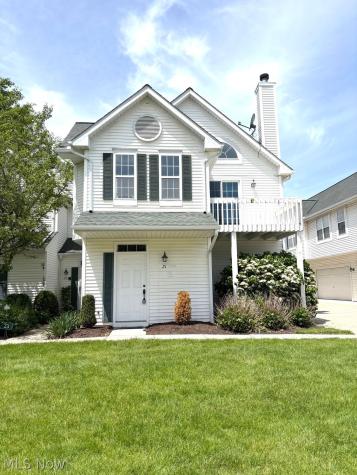 21 Vista Circle North Olmsted OH 44070