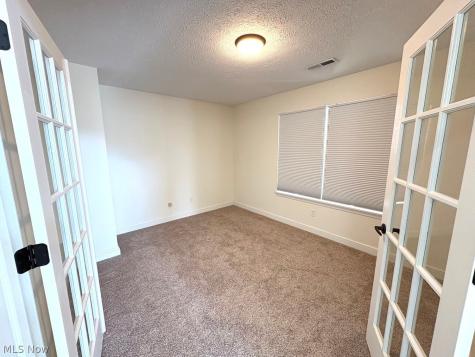 21 Vista Circle North Olmsted OH 44070