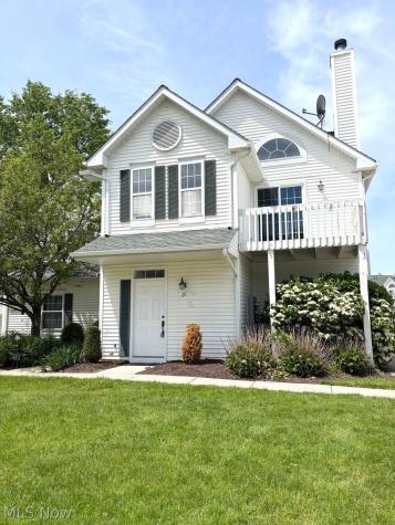 21 Vista Circle North Olmsted OH 44070