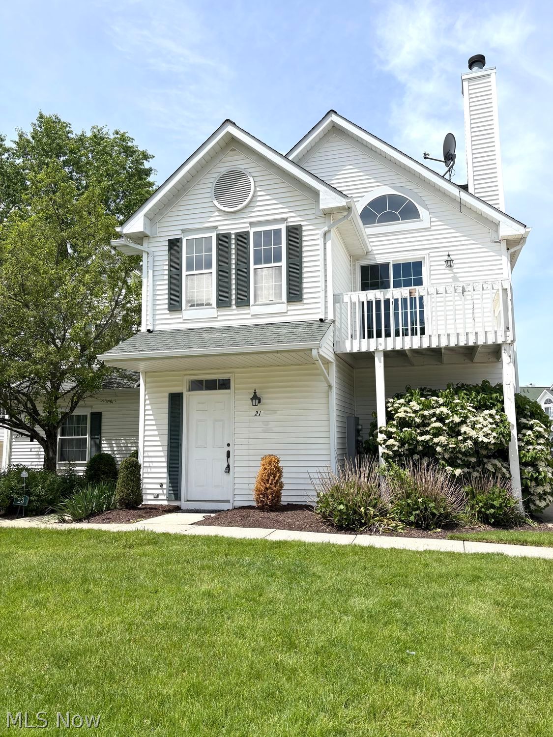 21 Vista Circle North Olmsted OH 44070
