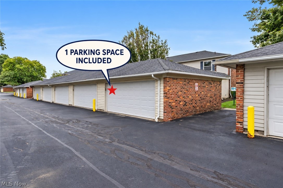 5612 Chelmsford Drive Lyndhurst OH 44124