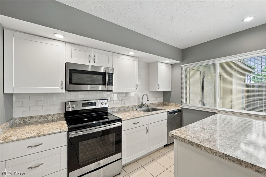5612 Chelmsford Drive Lyndhurst OH 44124