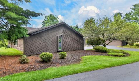 3502 Somerset Drive Youngstown OH 44505