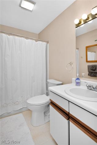 3502 Somerset Drive Youngstown OH 44505