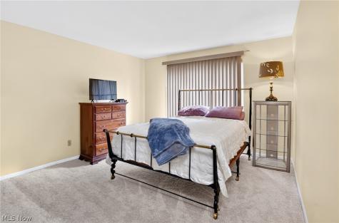 3502 Somerset Drive Youngstown OH 44505