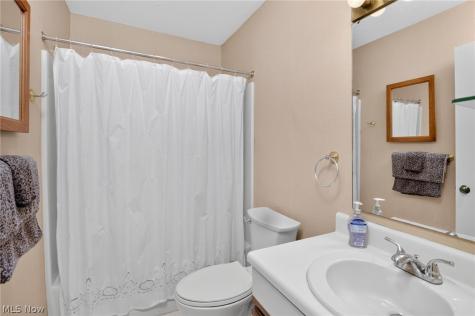 3502 Somerset Drive Youngstown OH 44505