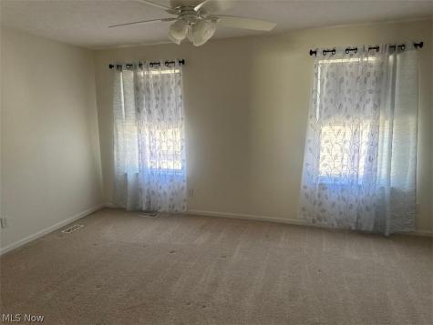 510 Lanmark Cove Painesville OH 44077