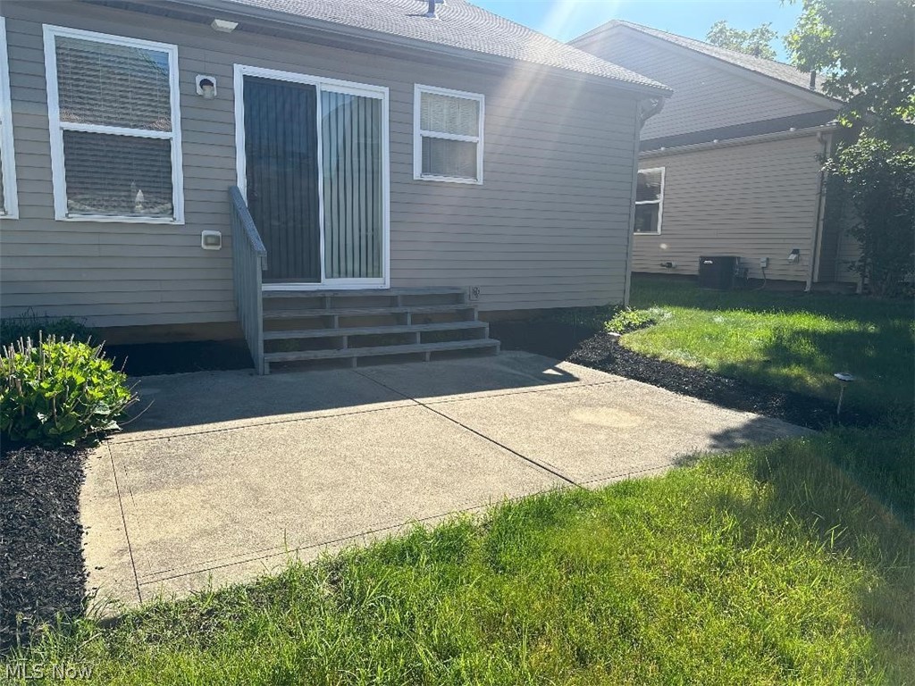 510 Lanmark Cove Painesville OH 44077