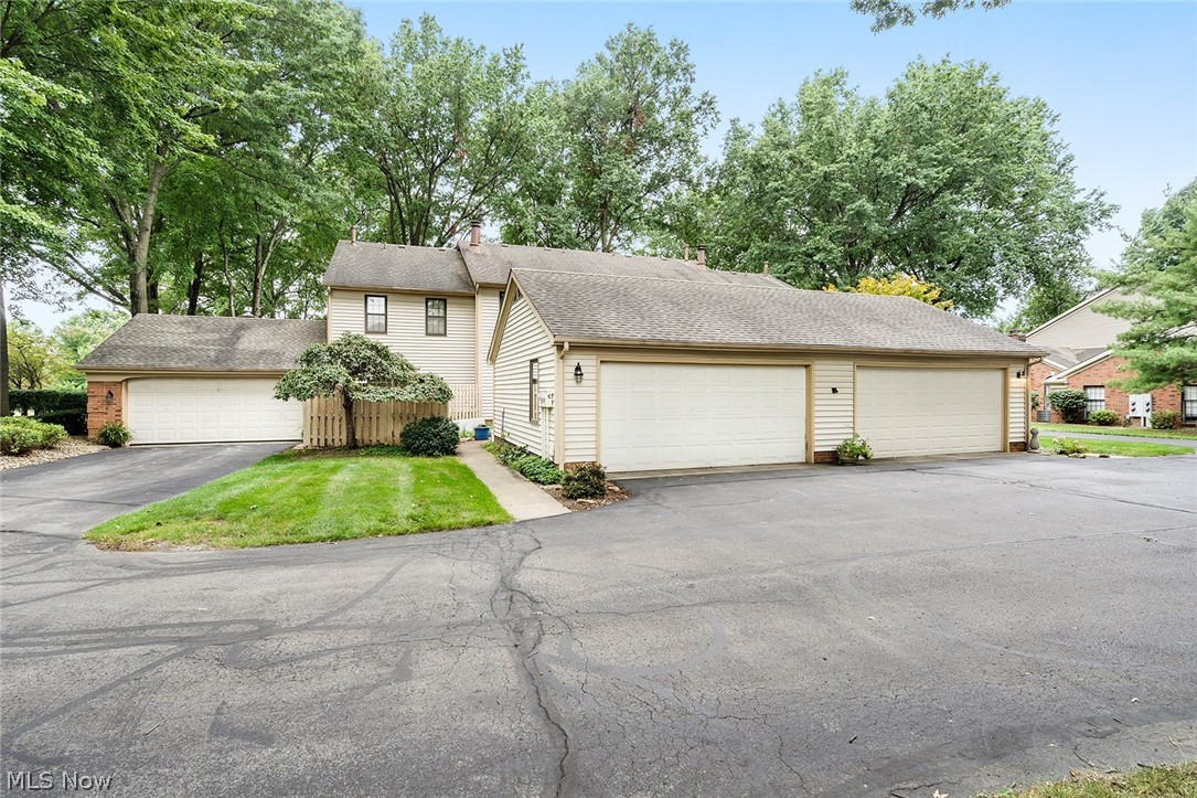 200 Talsman Drive Canfield OH 44406