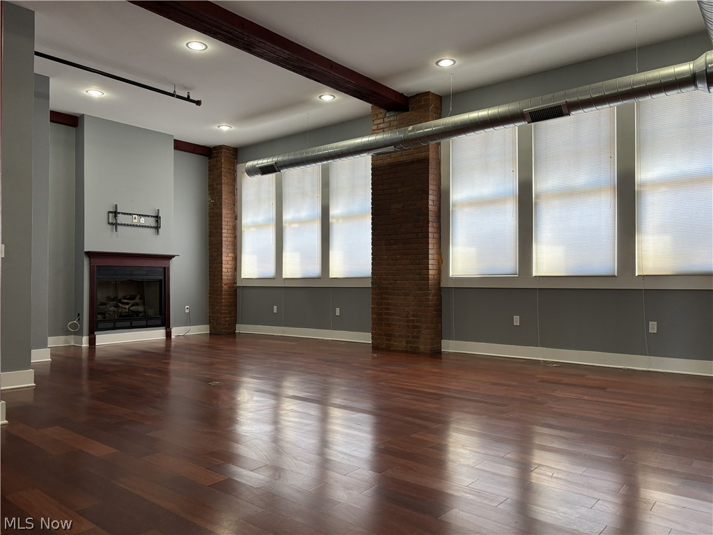 1260 W 4th Street Cleveland OH 44113