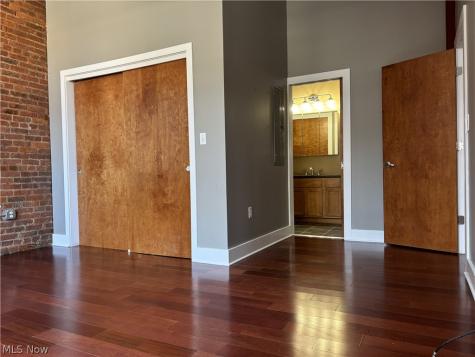 1260 W 4th Street Cleveland OH 44113