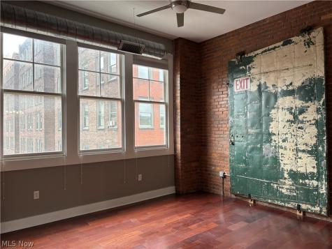 1260 W 4th Street Cleveland OH 44113