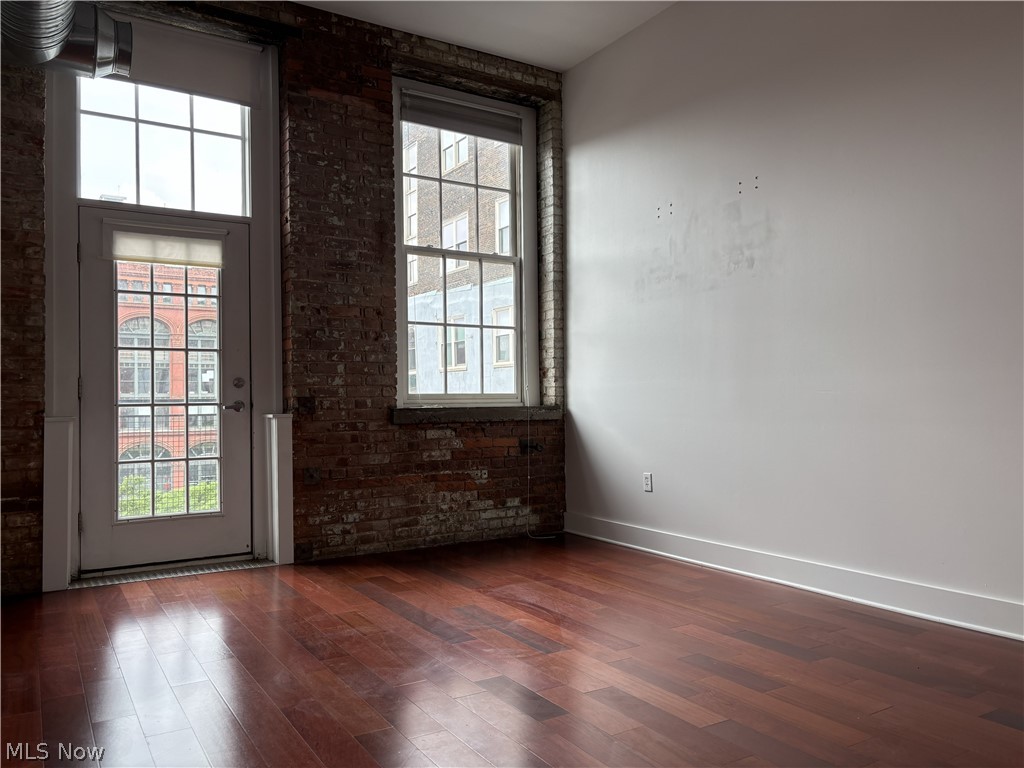 1260 W 4th Street Cleveland OH 44113